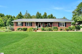 214 Lakeview Terrace, Simpsonville, SC 29681