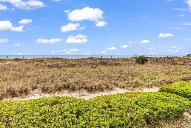 1311 S Ocean Blvd Unit B1, North Myrtle Beach, SC 29582