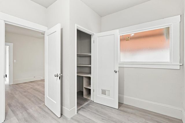 1061 w willow, Stockton, CA 95203