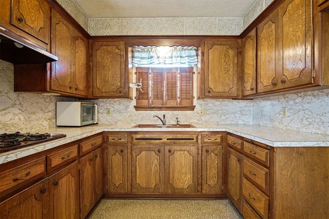 3913 SE 14th Place, Oklahoma City, OK 73115