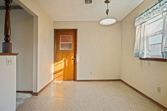 3913 SE 14th Place, Oklahoma City, OK 73115