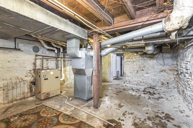 320-322 3rd Avenue, Baraboo, WI 53913