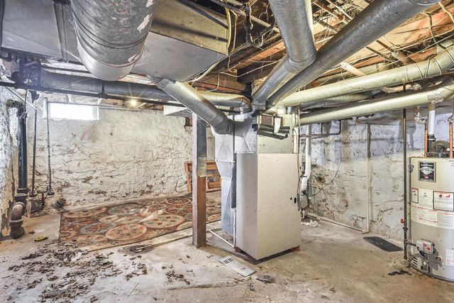 320-322 3rd Avenue, Baraboo, WI 53913