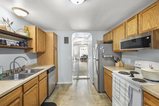 320-322 3rd Avenue, Baraboo, WI 53913