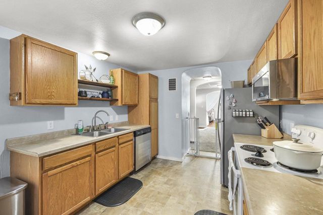 320-322 3rd Avenue, Baraboo, WI 53913