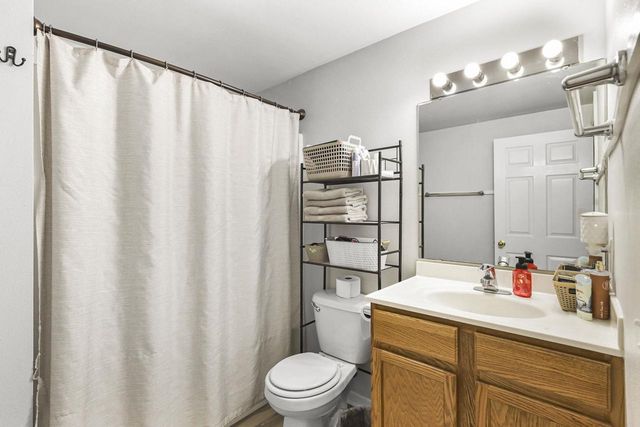 320-322 3rd Avenue, Baraboo, WI 53913