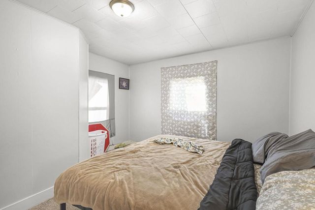 320-322 3rd Avenue, Baraboo, WI 53913