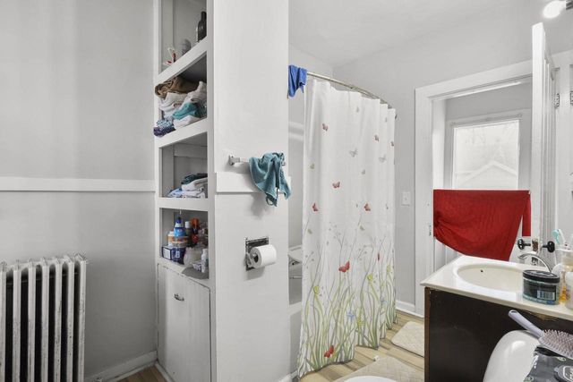 320-322 3rd Avenue, Baraboo, WI 53913