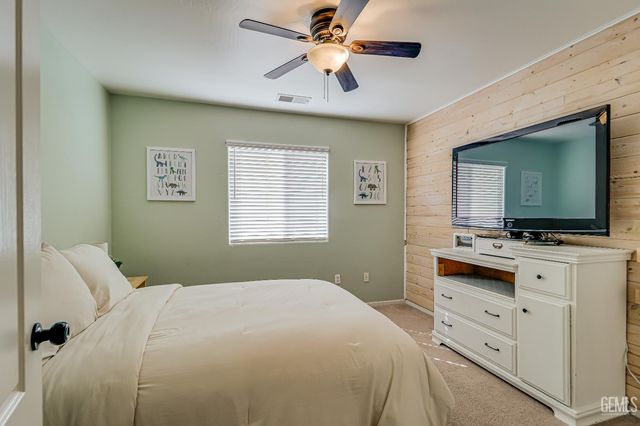 12321 High Country Drive, Bakersfield, CA 93312