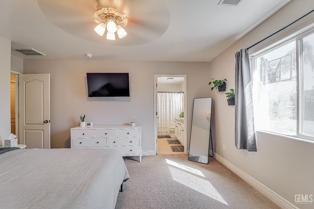 12321 High Country Drive, Bakersfield, CA 93312