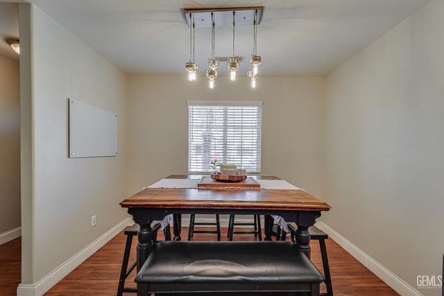 12321 High Country Drive, Bakersfield, CA 93312