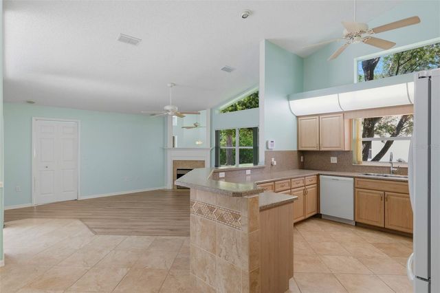 9413 SUMMERBREEZE TERRACE, New Port Richey, FL 34655