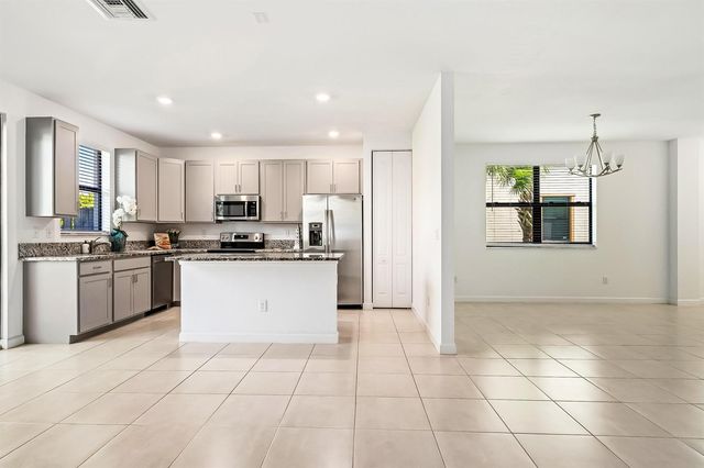 5323 SANTA MARIA Avenue, Boynton Beach, FL 33436