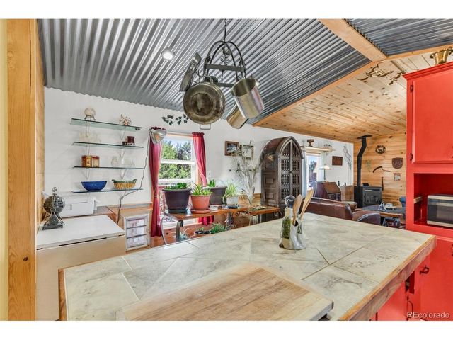 325 5th St, Penrose, CO 81240