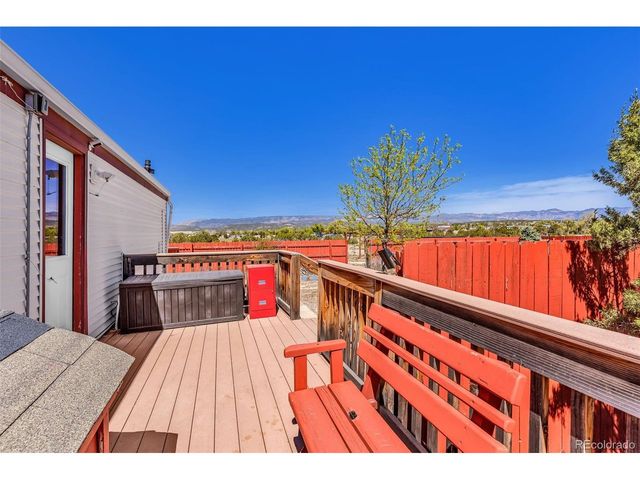325 5th St, Penrose, CO 81240