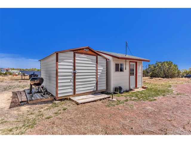 325 5th St, Penrose, CO 81240