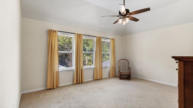 1668 Maggie Trail Drive, Alvin, TX 77511
