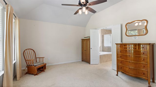 1668 Maggie Trail Drive, Alvin, TX 77511