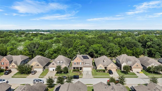 1668 Maggie Trail Drive, Alvin, TX 77511