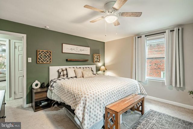 712 SELMA ST, Norristown, PA 19401