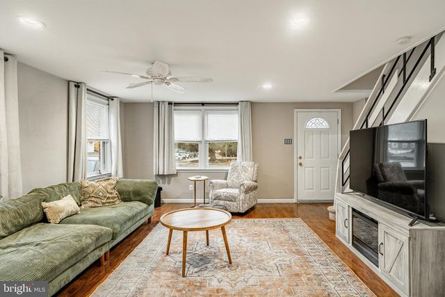 712 SELMA ST, Norristown, PA 19401