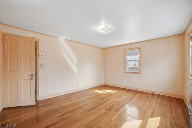 230 Sandford Ave, North Plainfield Boro, NJ 07060