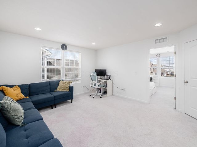 8513 Chickasaw Way, Plain City, OH 43064