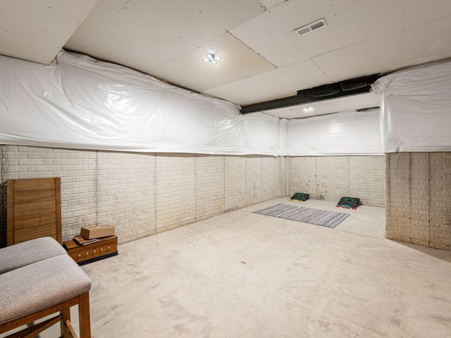 8513 Chickasaw Way, Plain City, OH 43064