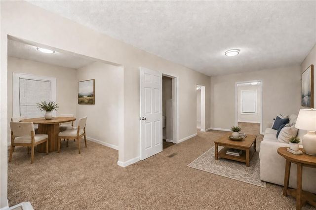 8411 Olive Street, Kansas City, MO 64132