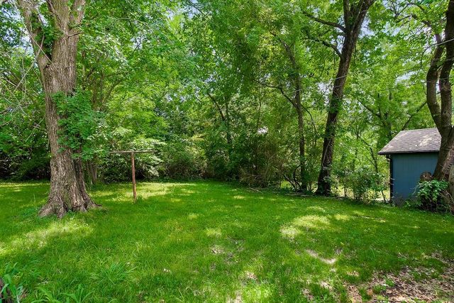 8411 Olive Street, Kansas City, MO 64132
