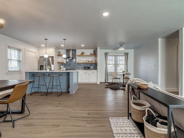 1111 W Comanche Street, Norman, OK 73069