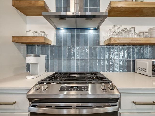 1111 W Comanche Street, Norman, OK 73069