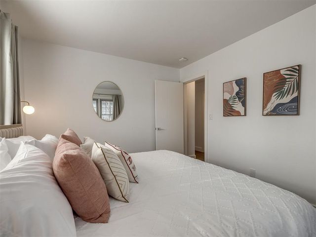 1111 W Comanche Street, Norman, OK 73069