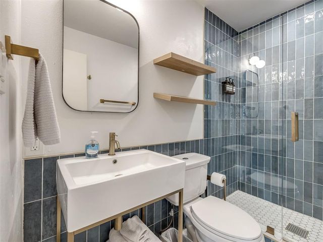 1111 W Comanche Street, Norman, OK 73069