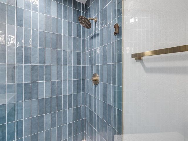 1111 W Comanche Street, Norman, OK 73069