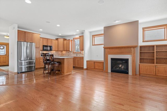 4185 Centerville Road, Vadnais Heights, MN 55127