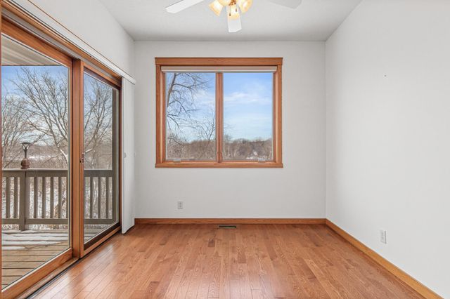 4185 Centerville Road, Vadnais Heights, MN 55127