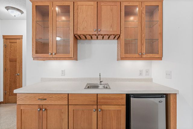 4185 Centerville Road, Vadnais Heights, MN 55127