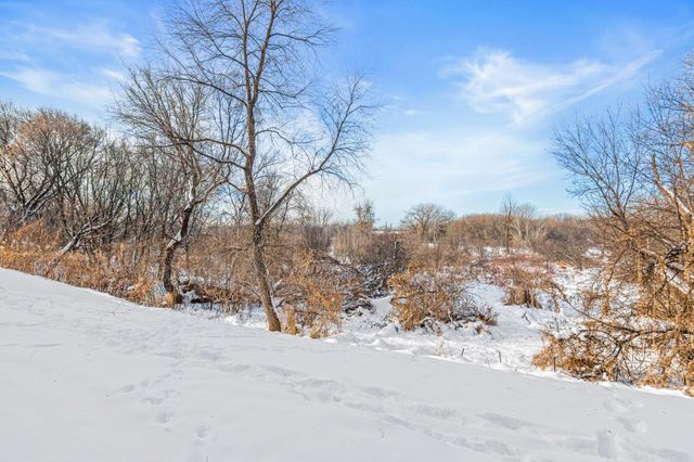 4185 Centerville Road, Vadnais Heights, MN 55127