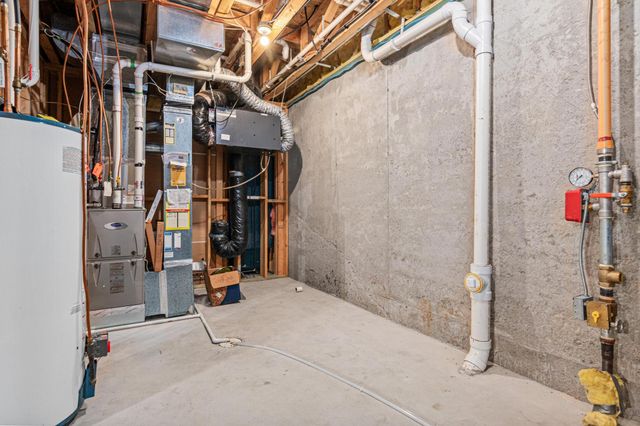 4185 Centerville Road, Vadnais Heights, MN 55127