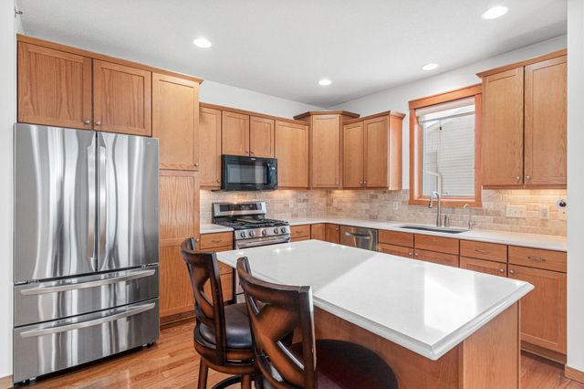 4185 Centerville Road, Vadnais Heights, MN 55127