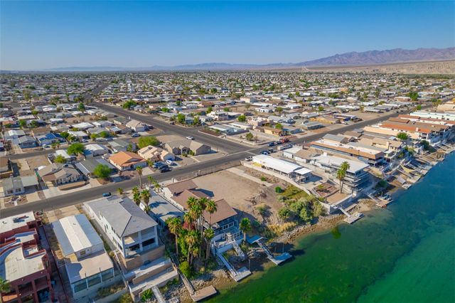 715 Riverfront Drive, Bullhead City, AZ 86442