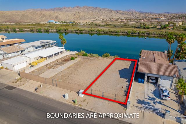 715 Riverfront Drive, Bullhead City, AZ 86442