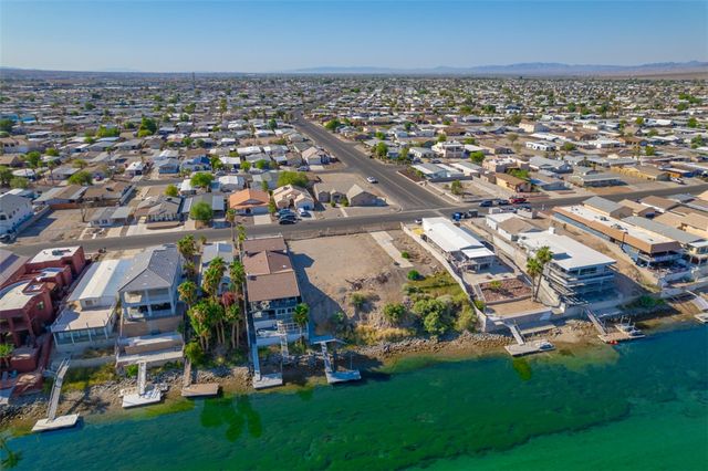 715 Riverfront Drive, Bullhead City, AZ 86442