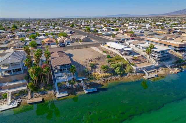 715 Riverfront Drive, Bullhead City, AZ 86442