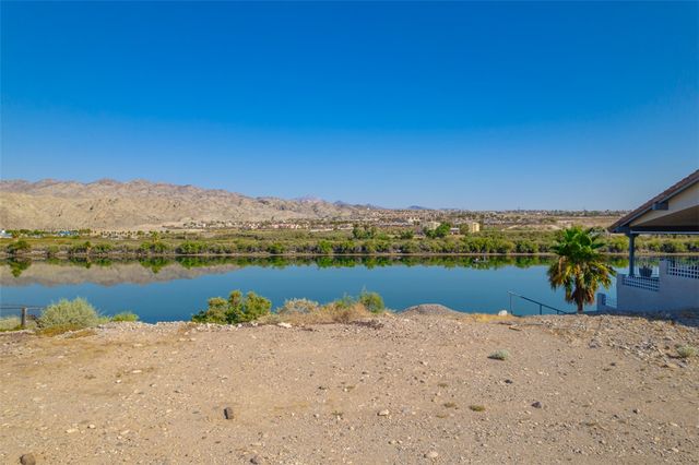 715 Riverfront Drive, Bullhead City, AZ 86442