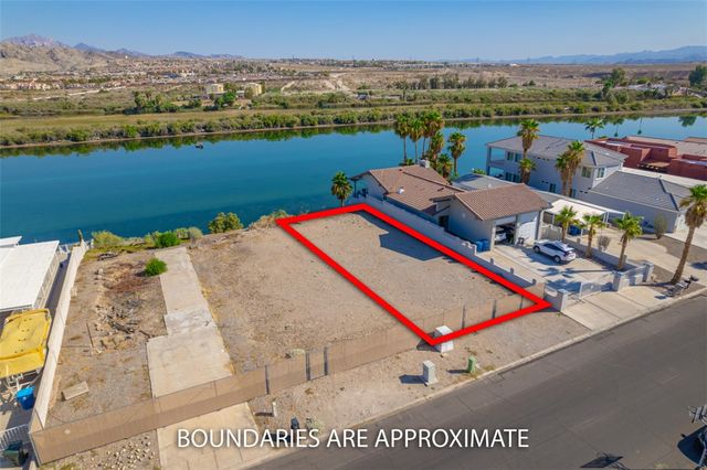 715 Riverfront Drive, Bullhead City, AZ 86442