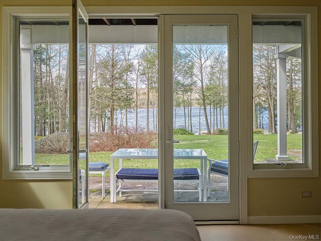 16 Deforest Drive, South Fallsburg, NY 12779