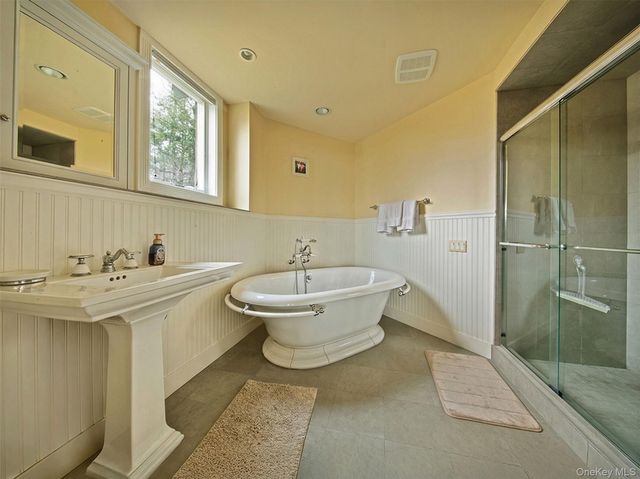 16 Deforest Drive, South Fallsburg, NY 12779