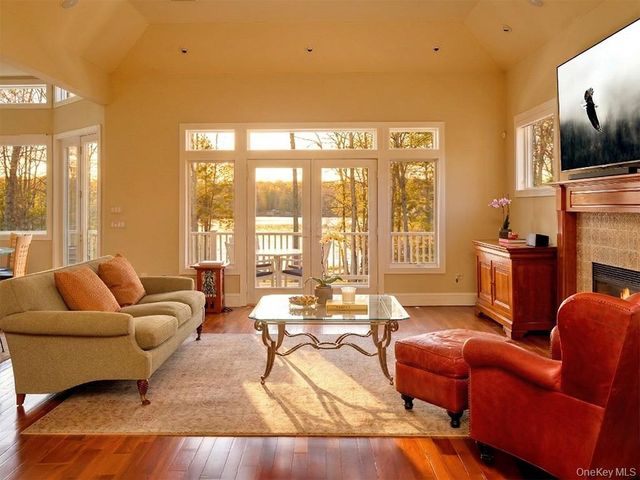 16 Deforest Drive, South Fallsburg, NY 12779